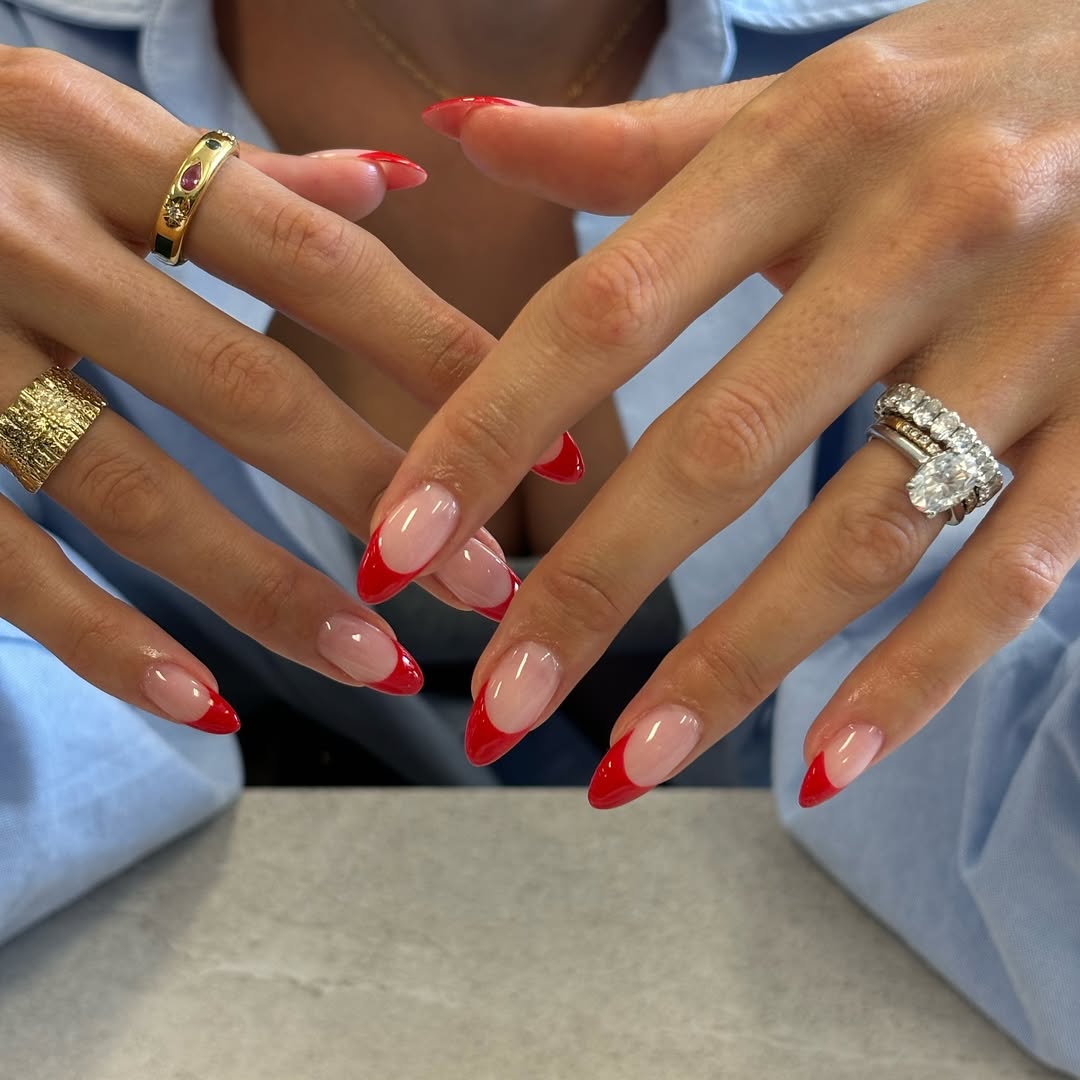 Червоний манікюр до Дня закоханих: які нігті зробити в головному кольорі свята