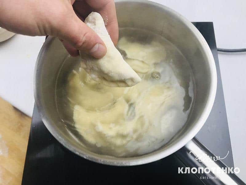 Клопотенко дал рецепт вареников с творогом, добавив туда нашу любимую крупу