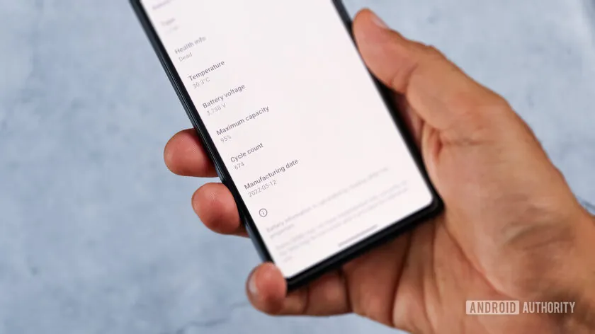 Как понять, что смартфон давно пора заменить на новый: 9 главных признаков