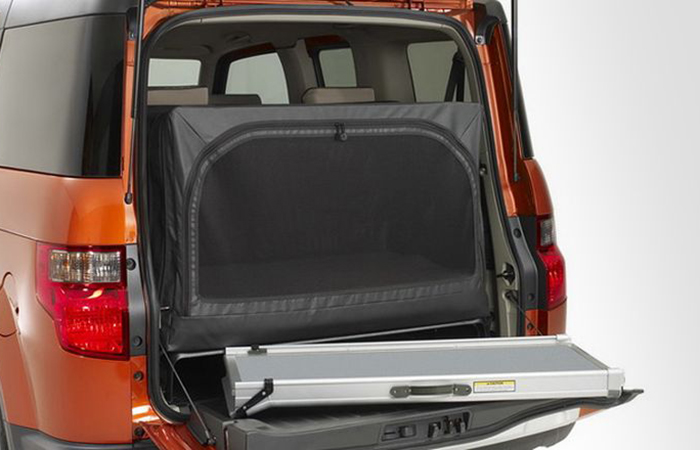 Эти опции в автомобилях вас точно удивят: какие странные приспособления придумали дизайнеры