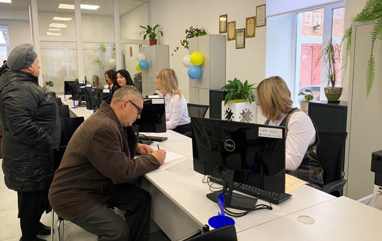 Виплати переселенцям уріжуть? Хто і чому може залишитися без допомоги