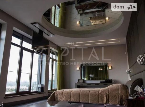 З особистим ліфтом за 230 мільйонів. У Києві продають люксову 5-кімнатну квартиру (фото)