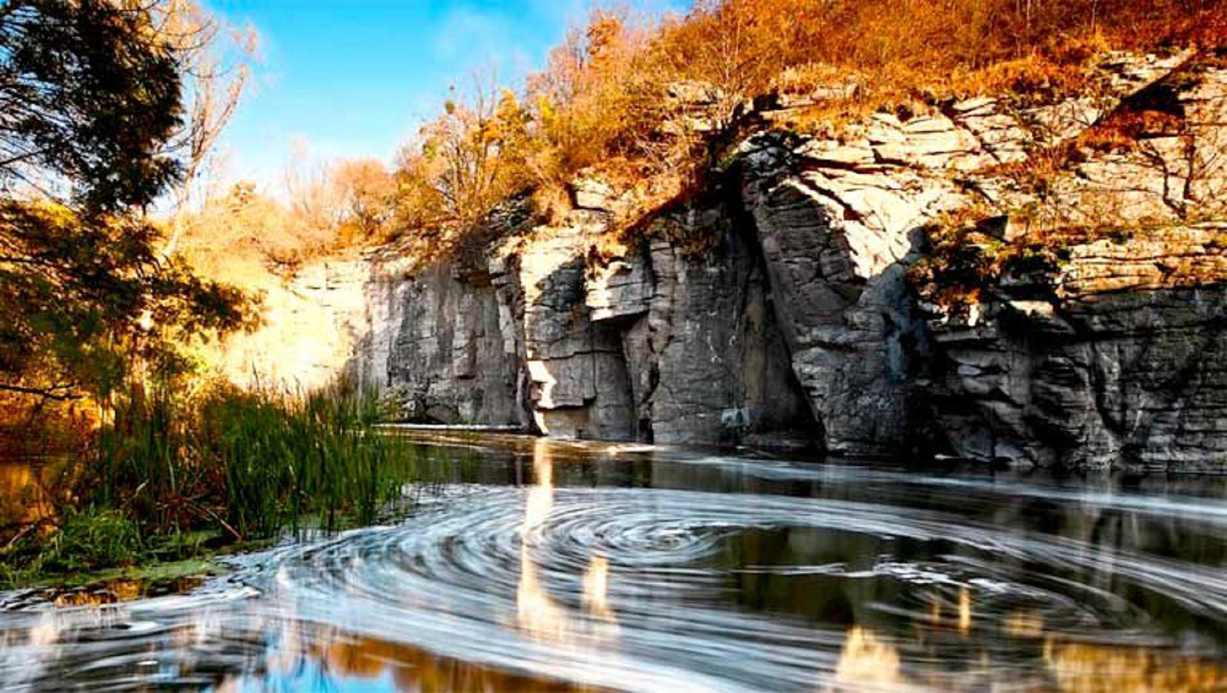 Неповторний Буцький каньйон: "маленька Швейцарія" та український "фіорд"