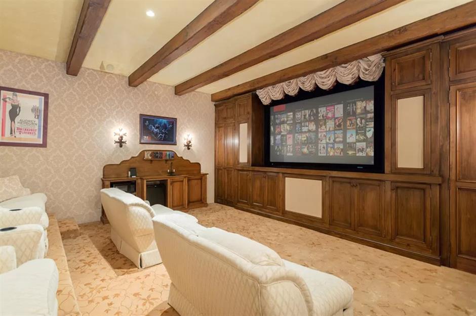 Дом принца Гарри и Меган Маркл в США: как выглядит шикарный особняк за 15 млн долларов