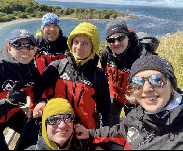 Украинская экспедиция из Днепра взошла на самую высокую точку в Антарктиде