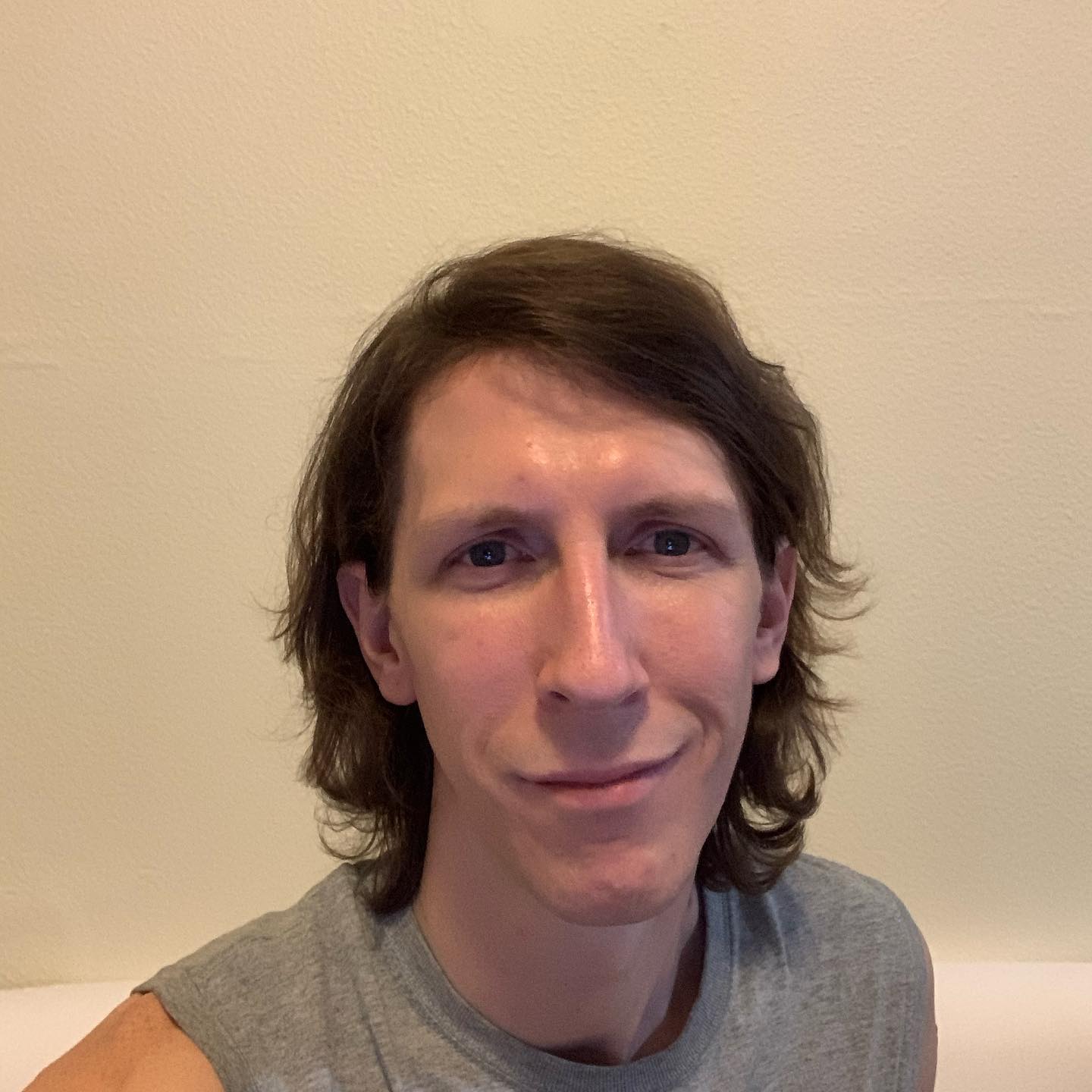 Відслужив у армії та влаштувався вчителем. Що стало з актором, який зіграв маленького Форреста Гампа?