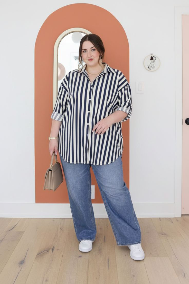 Мінус 5 см у талії: стилісти радять саме ці джинси дівчатам з пишними формами