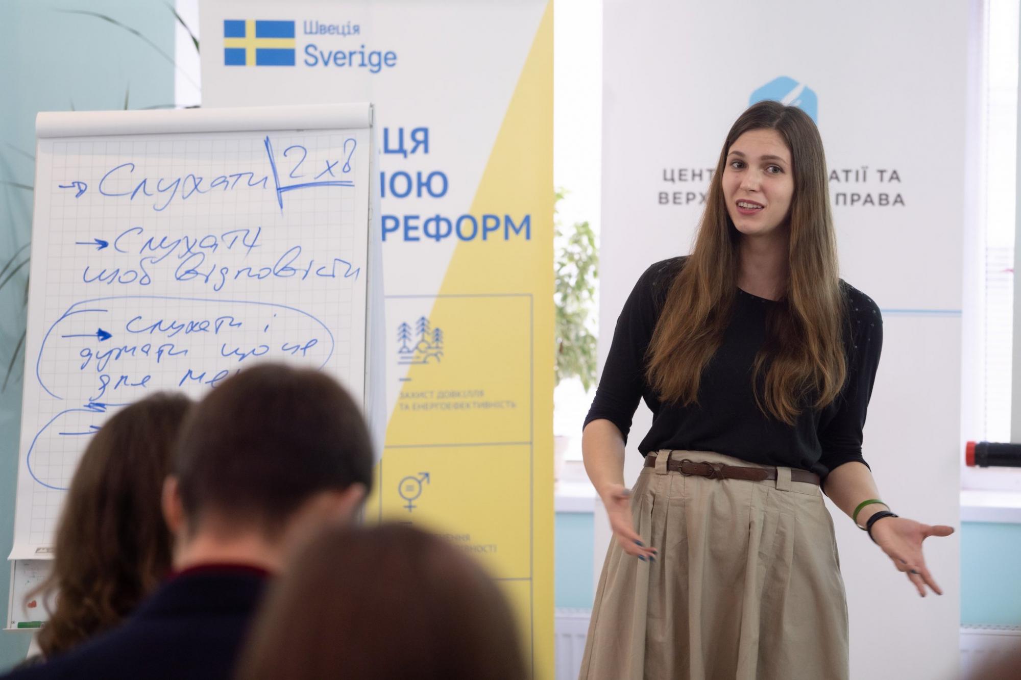 Смотрите мощные фото украинки Киры, которая в рядах ВСУ защищает нашу землю