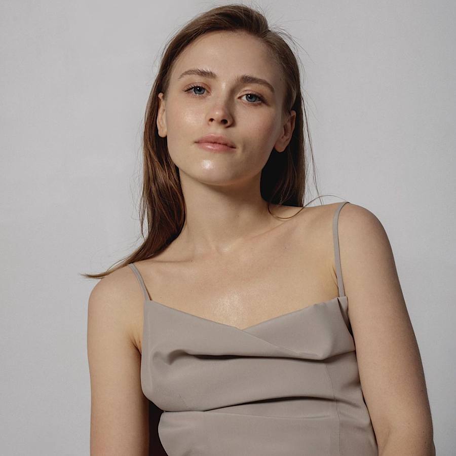 З підлітка-гота у справжню леді: як змінилась головна зірка серіалу "Свати" Анна Кошмал