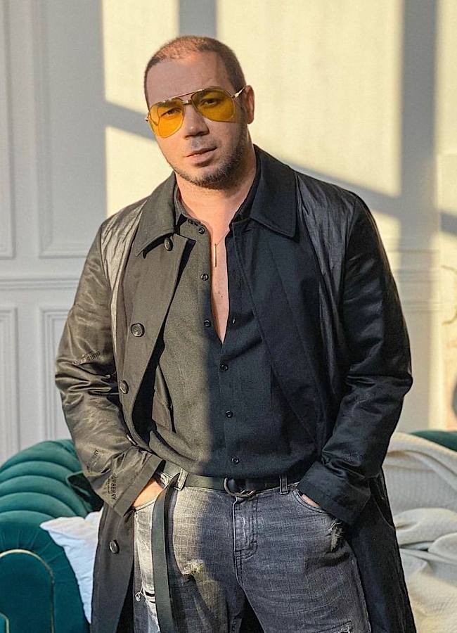 "Это не только одежда": Андре Тан объяснил, в чем важность моды