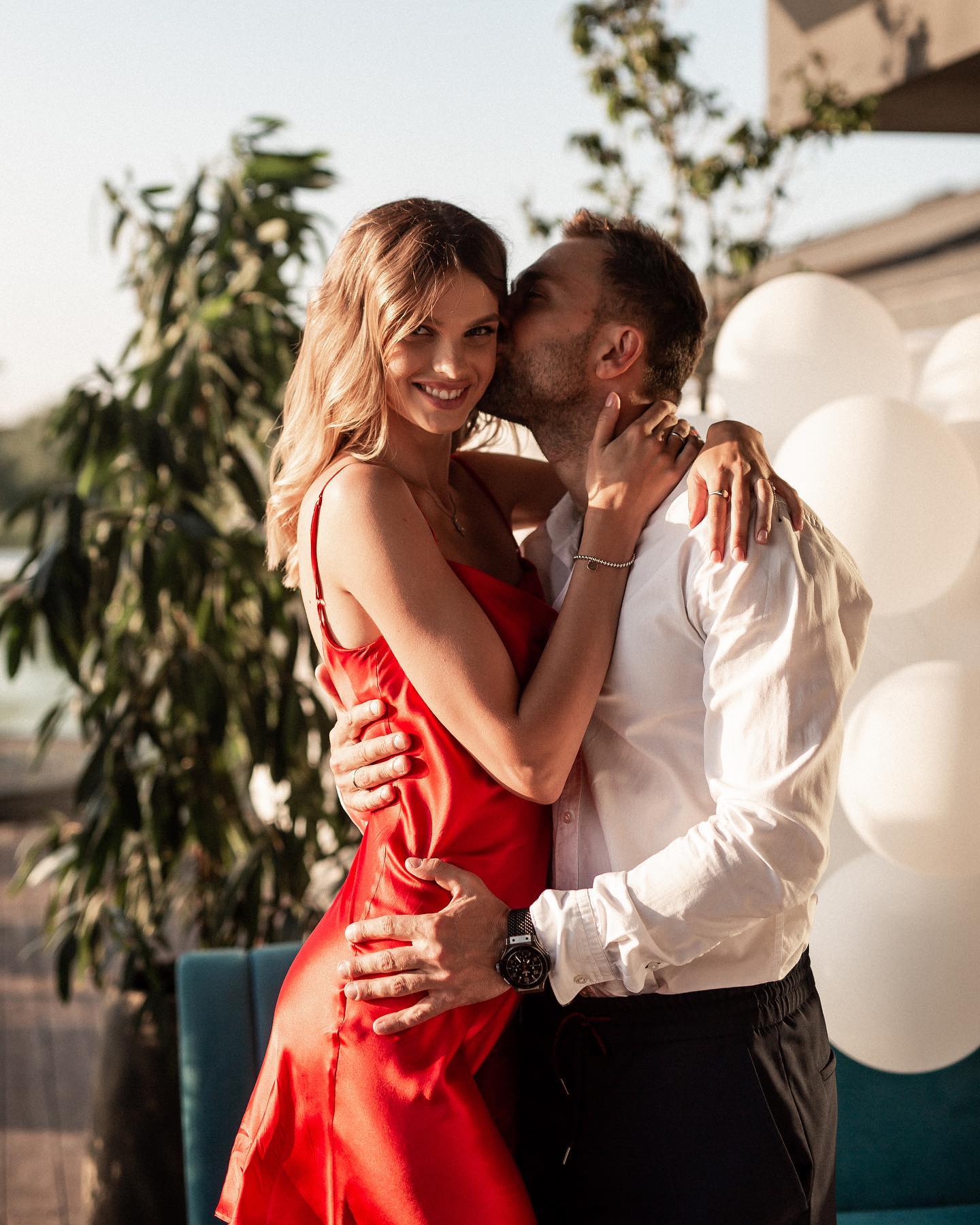 18 українських зірок, які стали батьками у 2024 році