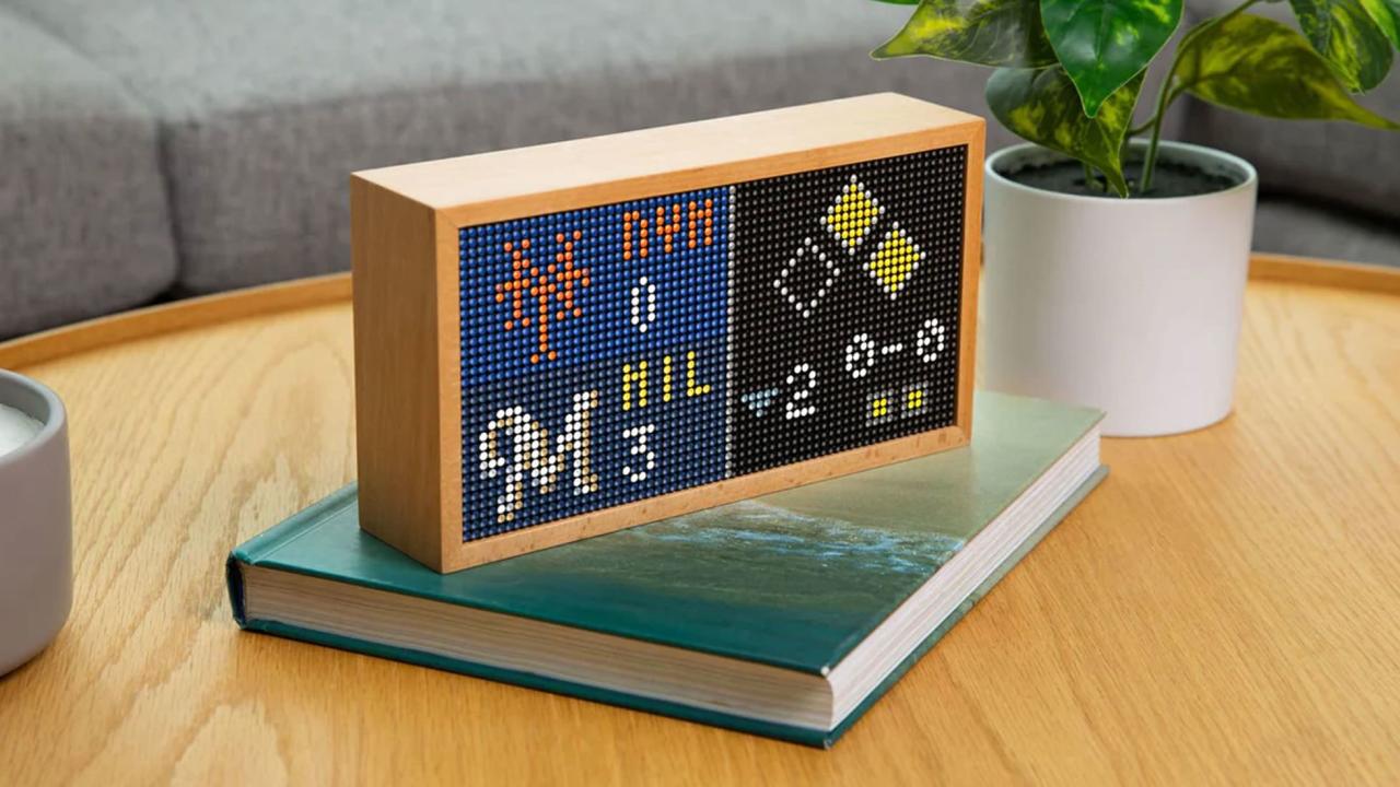 Топ-16 новогодних подарков для любителей технологий