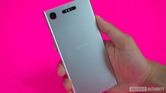 Ікони стилю. Топ-10 найкрасивіших і вражаючих смартфонів, які підкорили світ за 15 років