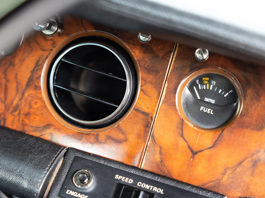 Данилко продает уникальный Rolls-Royce. Стало известно, куда пойдут деньги