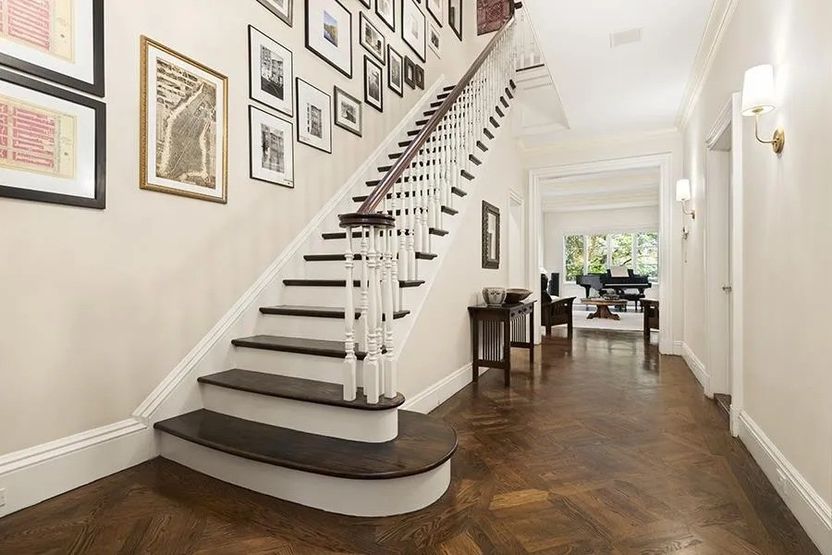 Будинок із фільму "Сам удома 2" продають. Дивіться, як він зараз виглядає (фото)