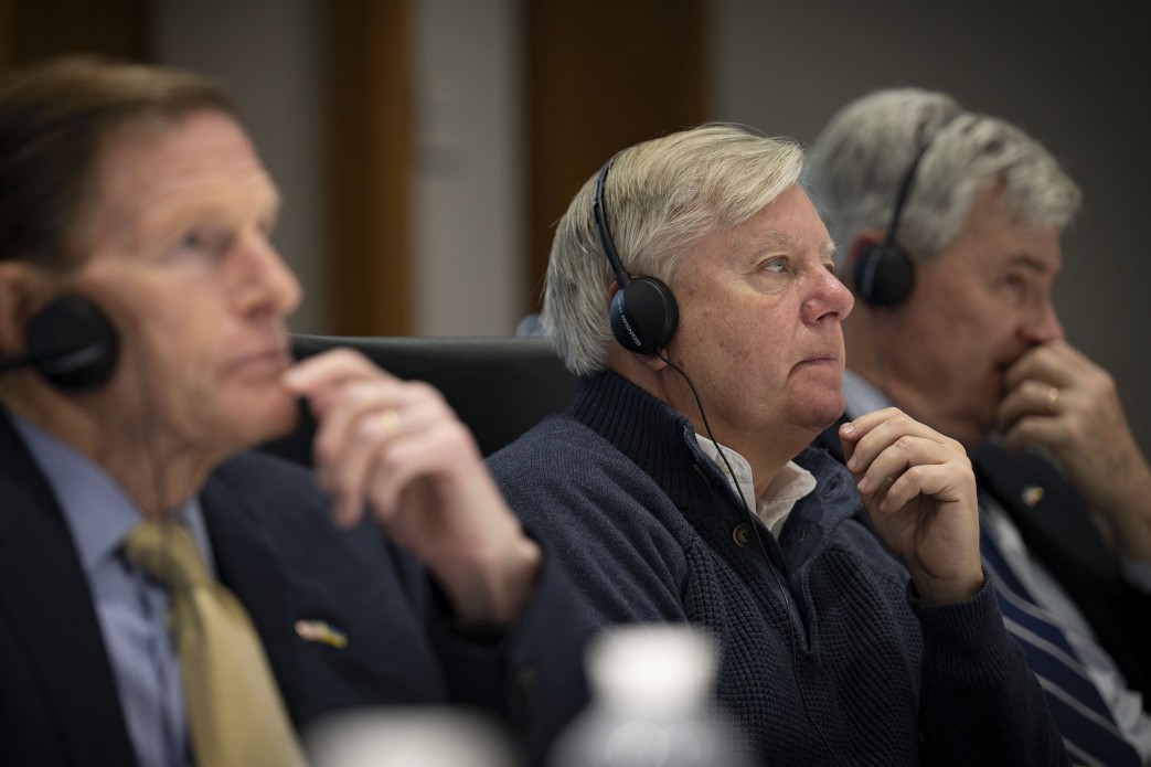 Миллиарды для Украины. Главное о дебатах в США и будет ли решение до конца года