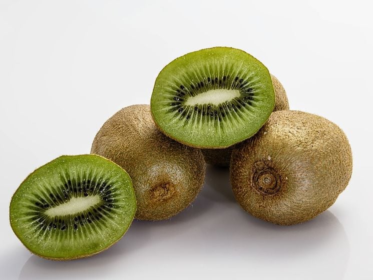 6 корисних зимових фруктів, яких варто наїстися в сезон