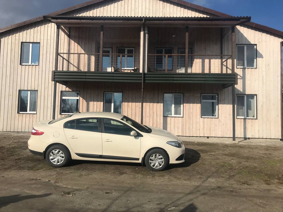 Американець взяв під опіку шістьох українців з інвалідністю: зворушлива історія у фото