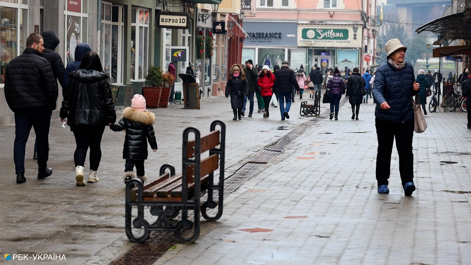 Закарпатье 24/7. Как живет единственный регион Украины, где нет комендантского часа