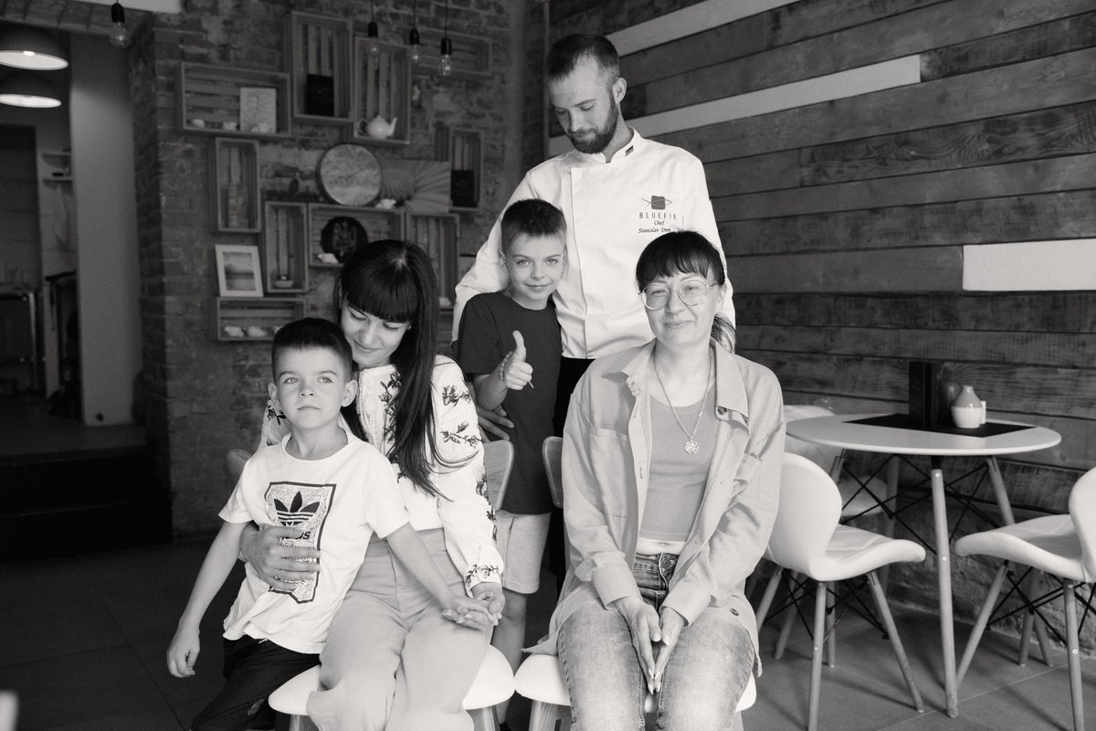 Россия дважды разрушила жизнь и дом, но они начали в третий раз сначала: невероятная история украинской семьи