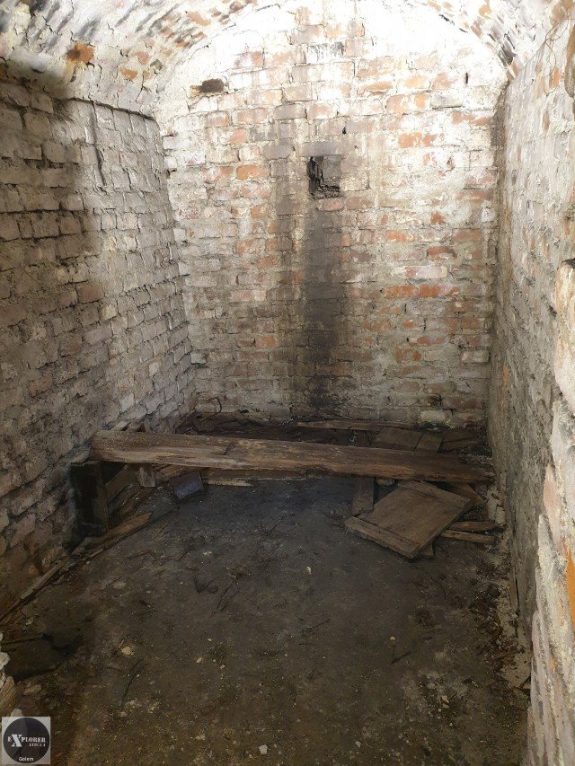 Українцям показали, як виглядає бомбосховище часів Другої світової війни у центрі Львова