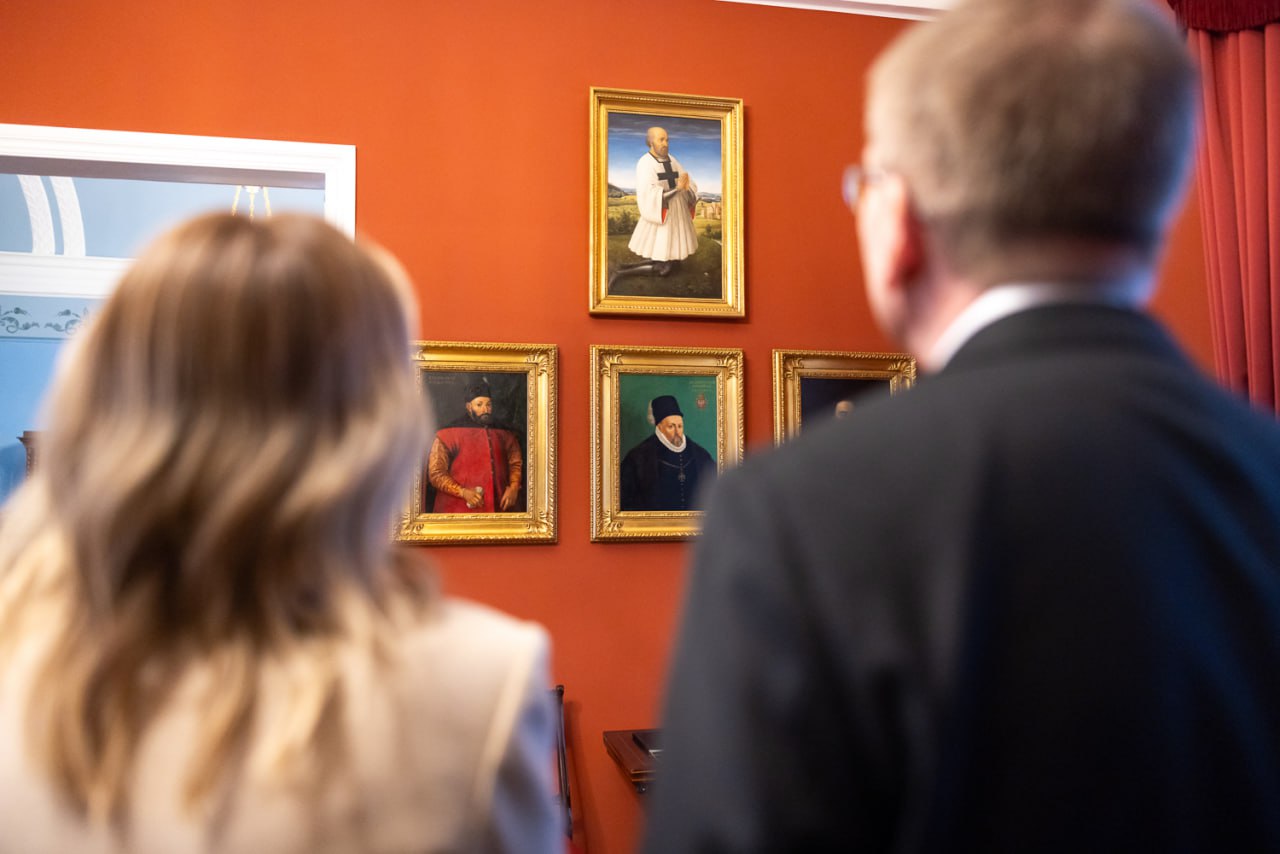 Олена Зеленська підкорила президента Латвії ніжним образом (фото)