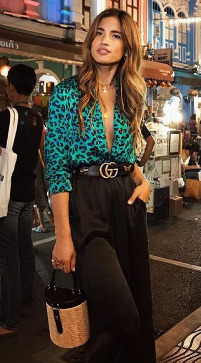 Стилістка сказала, як носити анімалістичний принт у 2024 році та наскільки він актуальний