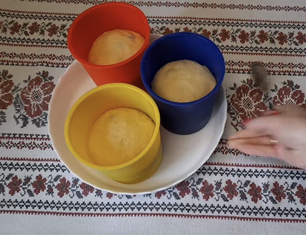 Смачна віденська паска, яка довго не черствітиме: ідеальний рецепт без зайвих клопотів