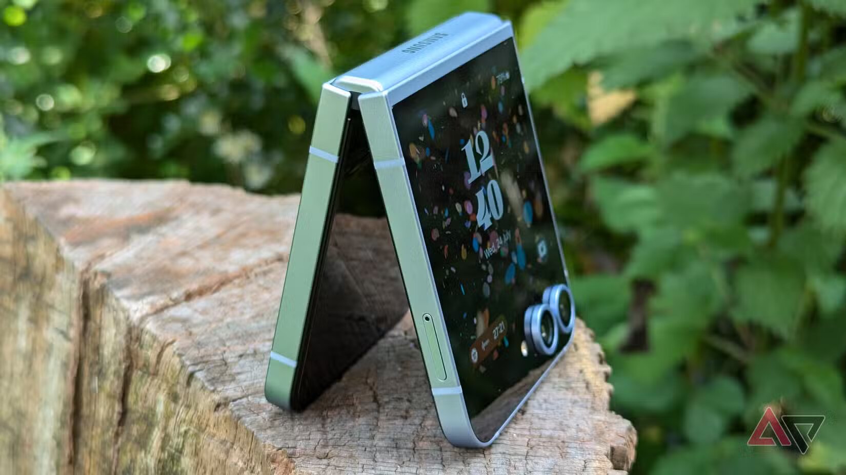 10 найкращих телефонів на Android не за всі гроші світу