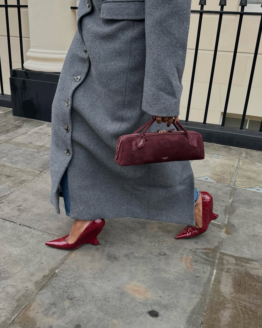 Бордо - головний колір 2025: як носити модний відтінок цієї осені