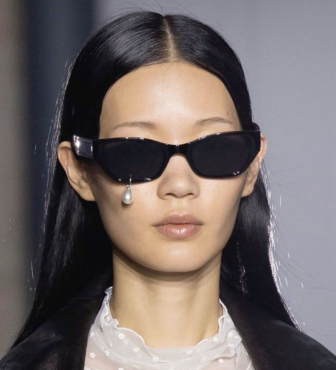 Наймодніші окуляри на осінь 2025: які моделі зроблять ваш образ стильним