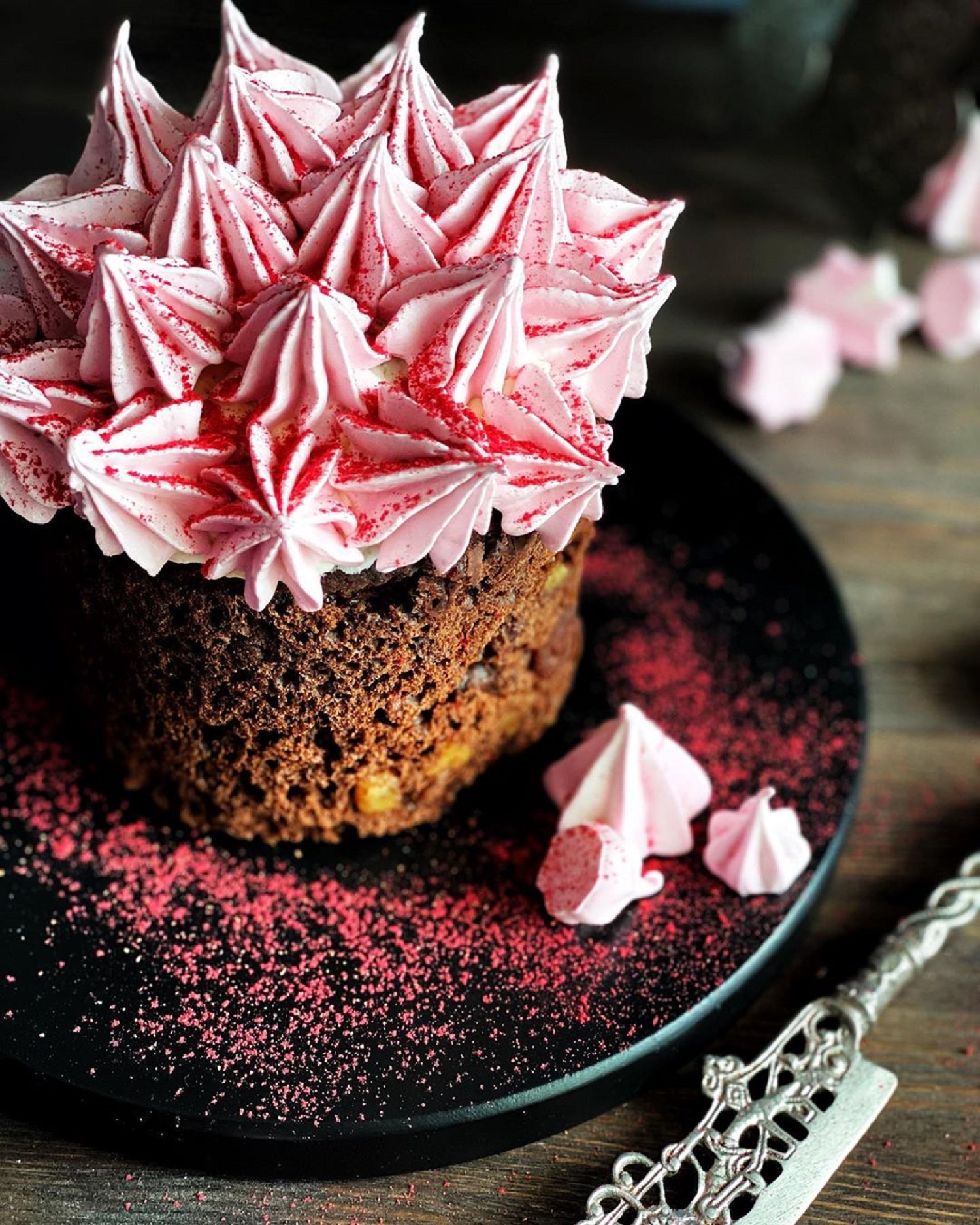 Як прикрасити паску, щоб вона виглядала як із Pinterest