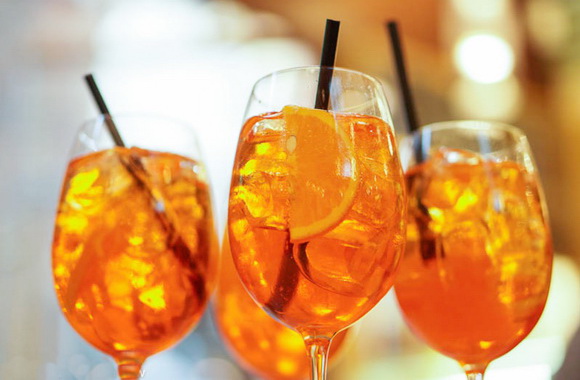 Названо три види алкоголю, які вважаються "найкориснішими"