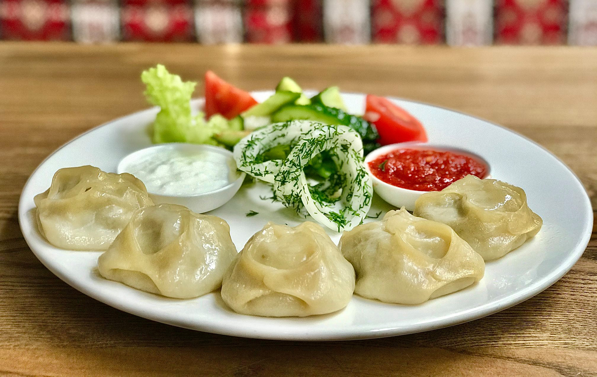 5 ресторанів кримськотатарської кухні в Києві, які повернуть вас в атмосферу Криму