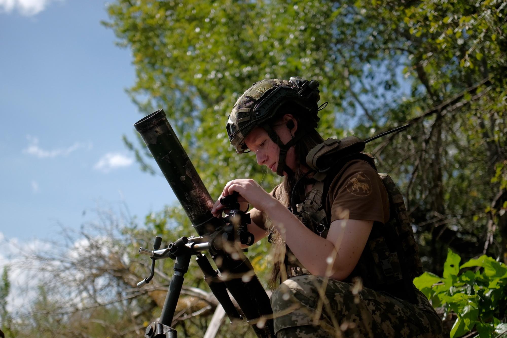 "Я воюю за тих, хто вже не може". Фронтові історії жінок 47-ї бригади "Магура"