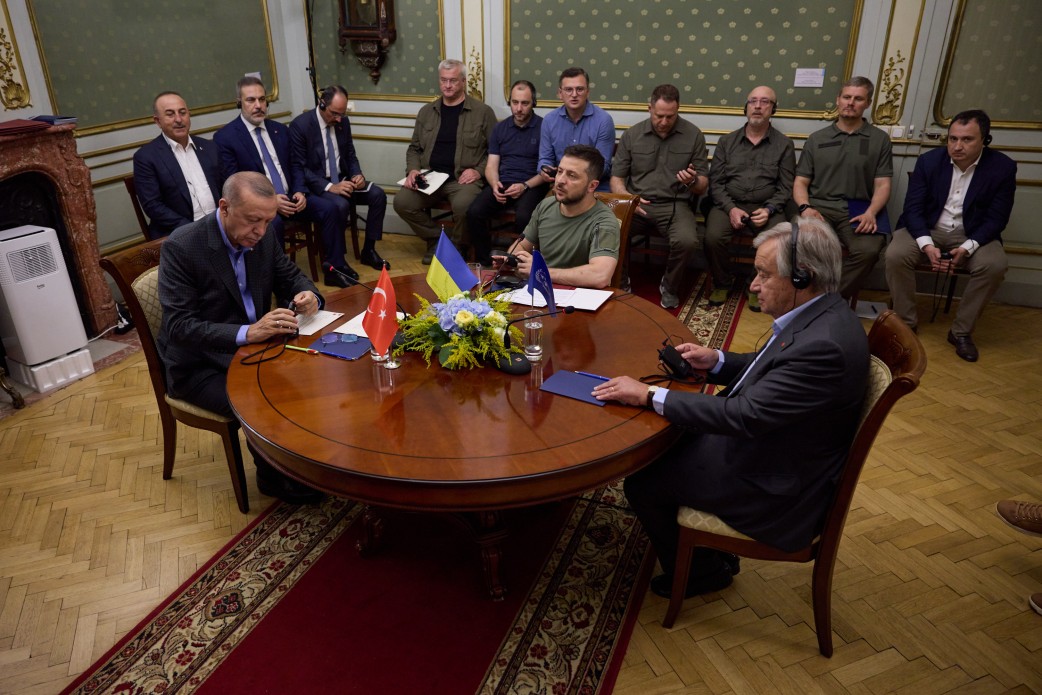 Партнер, а не союзник. Какую роль выбрала Турция в войне и что может ее изменить