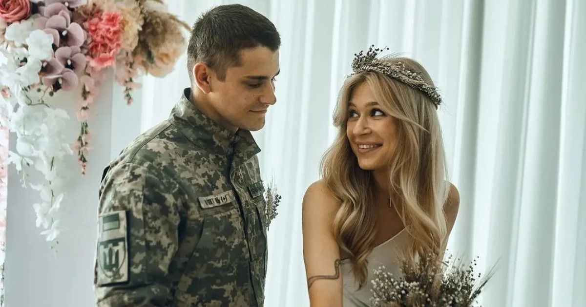 Актор-воїн Девізоров після розлучення закрутив новий роман: що відомо про його обраницю