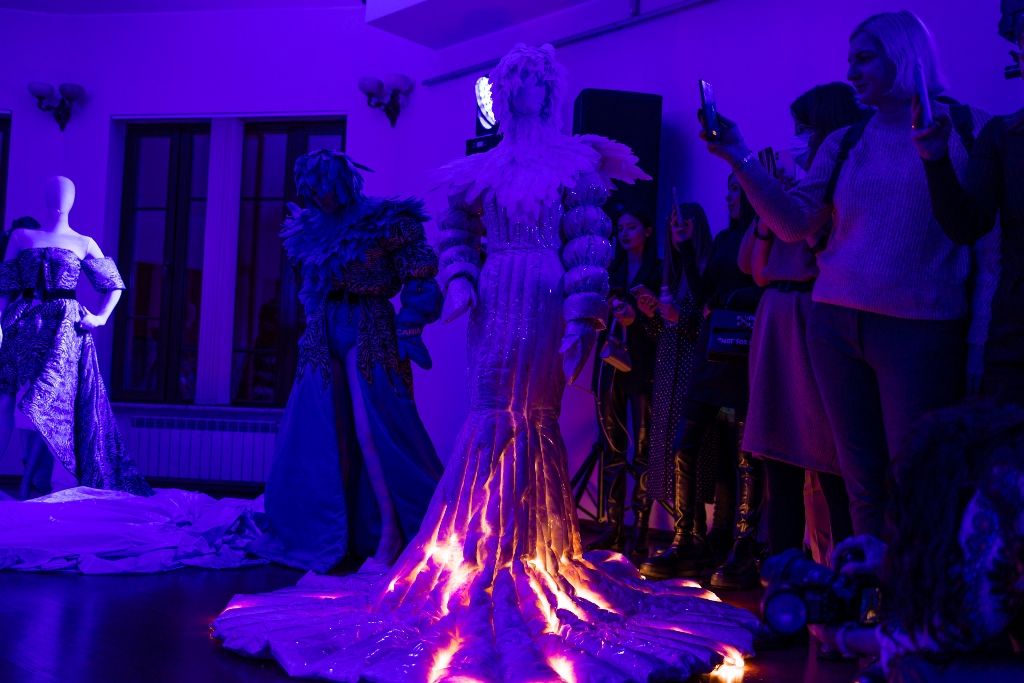 ECO-fashion: перспективный тренд - в новой арт-коллекции Андре Тана (фото)