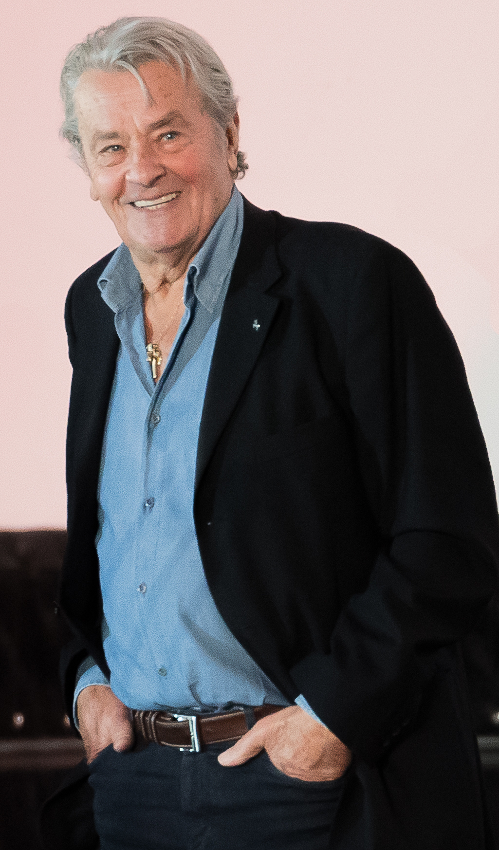 Ален Делон, Шеннен Догерті та інші світові зірки, які померли у 2024 році