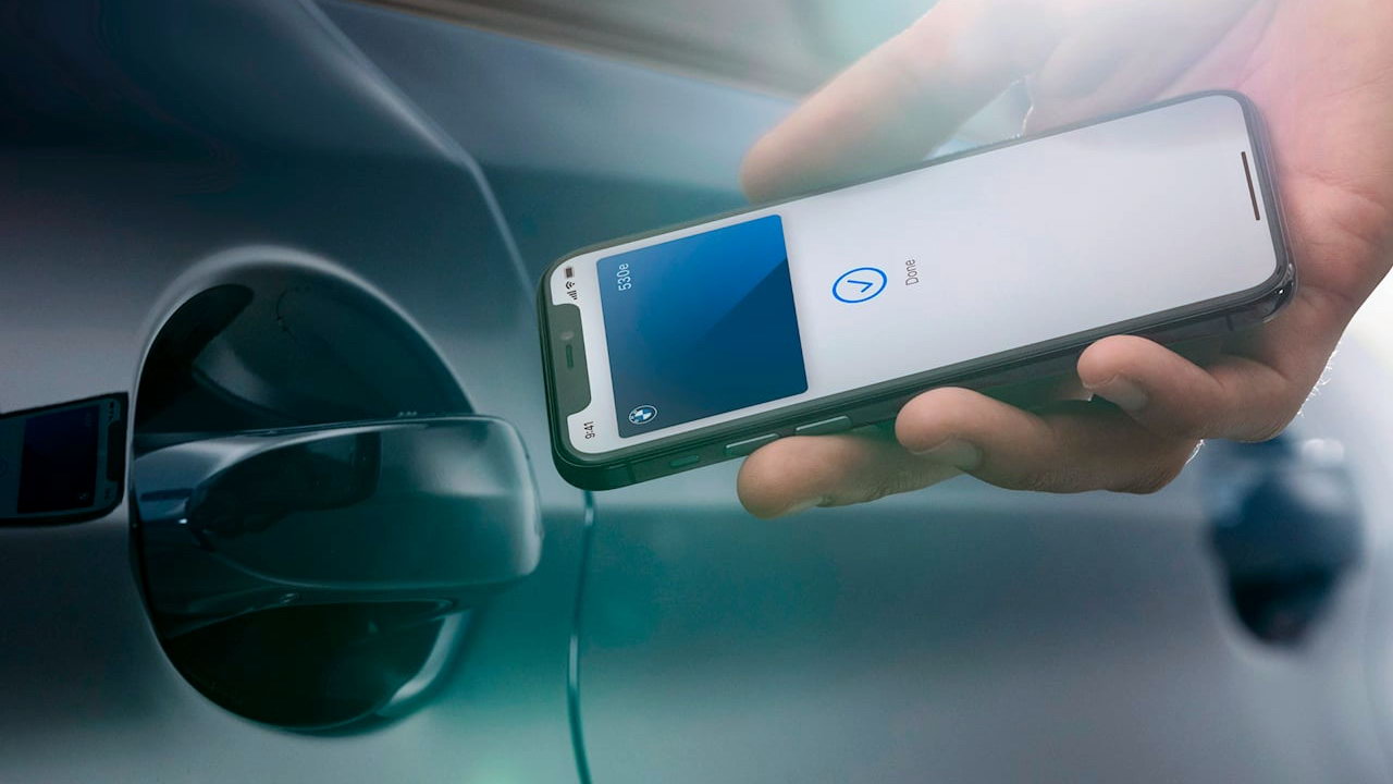 Открыть машину Айфоном: у каких авто появится такая функция