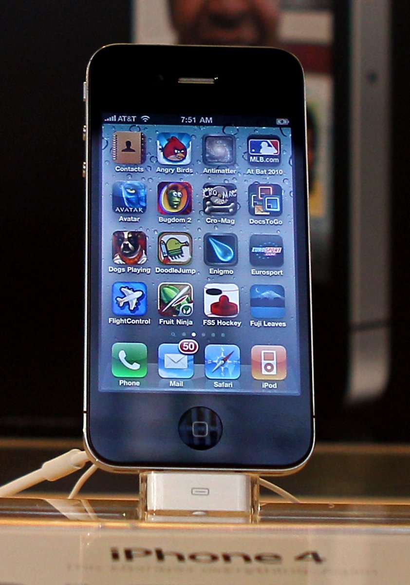 История iPhone: эволюция "яблочного" смартфона с 2007 года по сей день