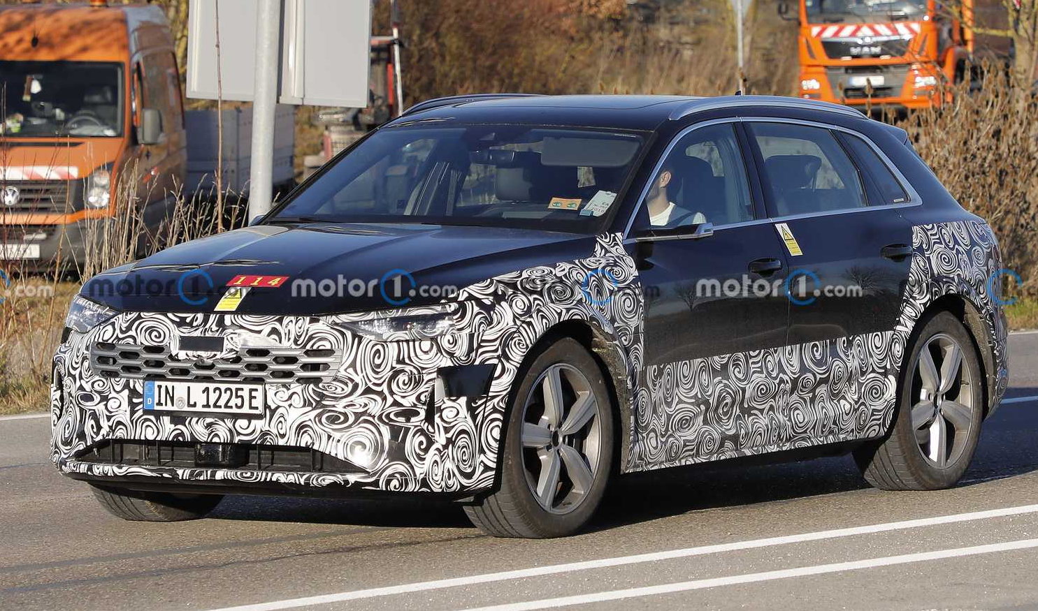 Audi припинить випуск електричного позашляховика e-tron