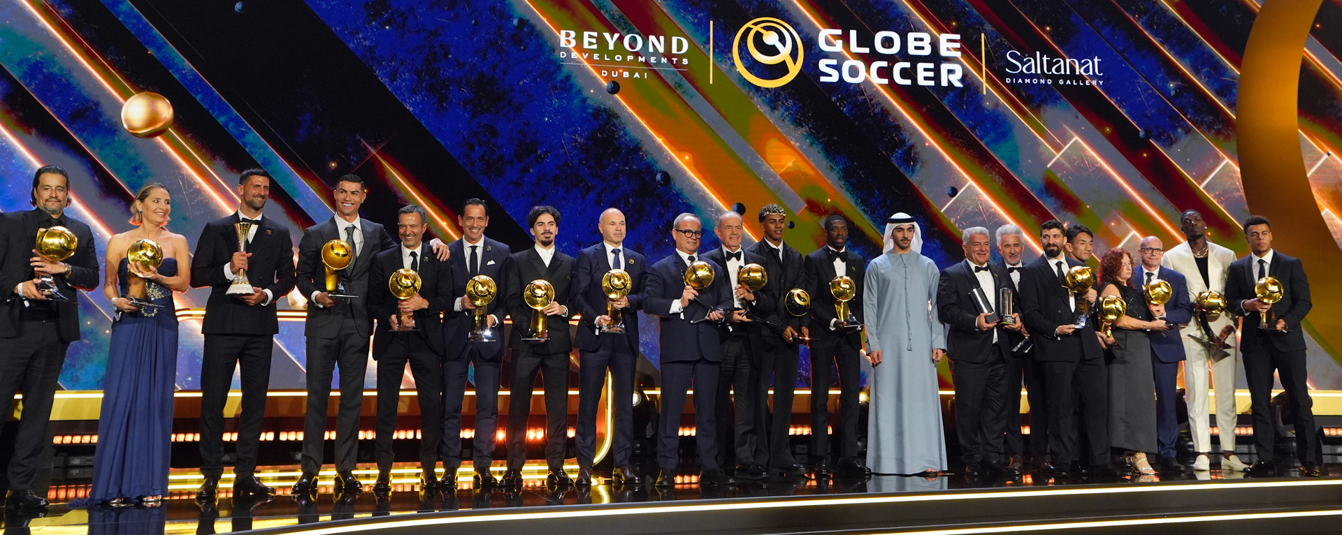 Затьмарив усіх: названо найкращого футболіста планети за версією Globe Soccer Awards