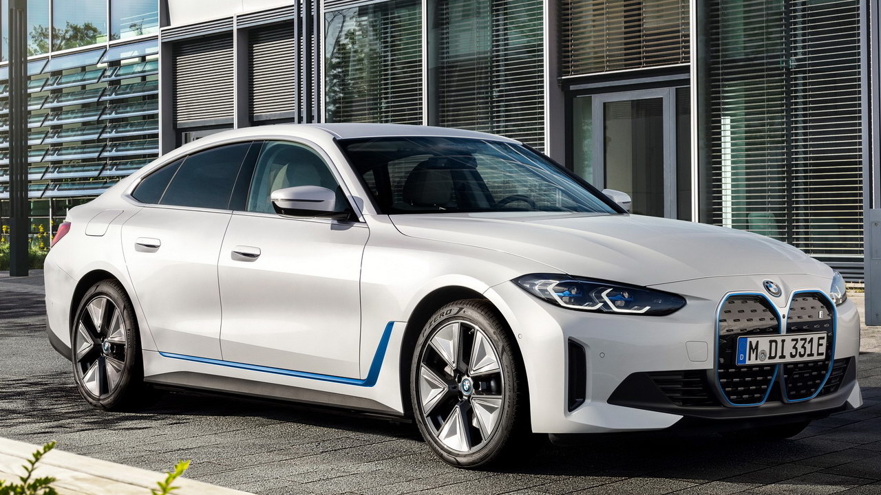 Електрика не для всіх: BMW продовжить випускати авто з ДВС для "бідних" країн