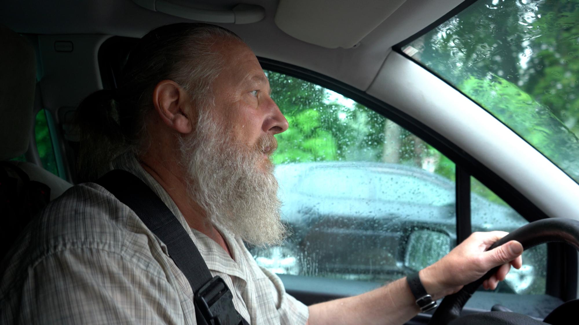 За крок від ворога: репортаж із Сумщини, де люди виживають під КАБами