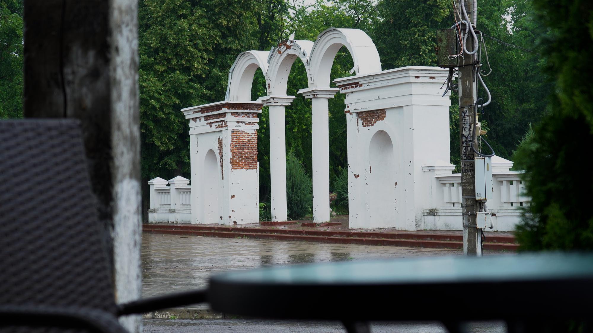 За крок від ворога: репортаж із Сумщини, де люди виживають під КАБами