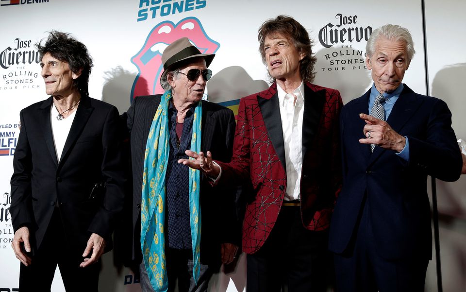 Барабанщик The Rolling Stones Чарли Уоттс умер в возрасте 80 лет