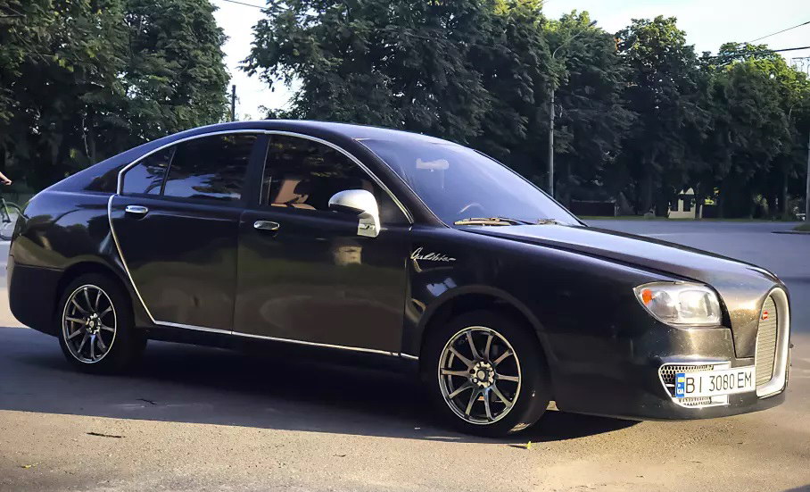 Bugatti із Chery за ціною Logan: в Україні продають репліку унікального концепт-кара на базі китайського седана