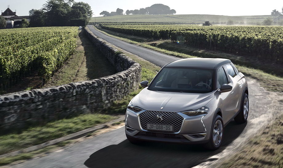 Названы цены и комплектации: первый электрокроссовер DS едет в Украину