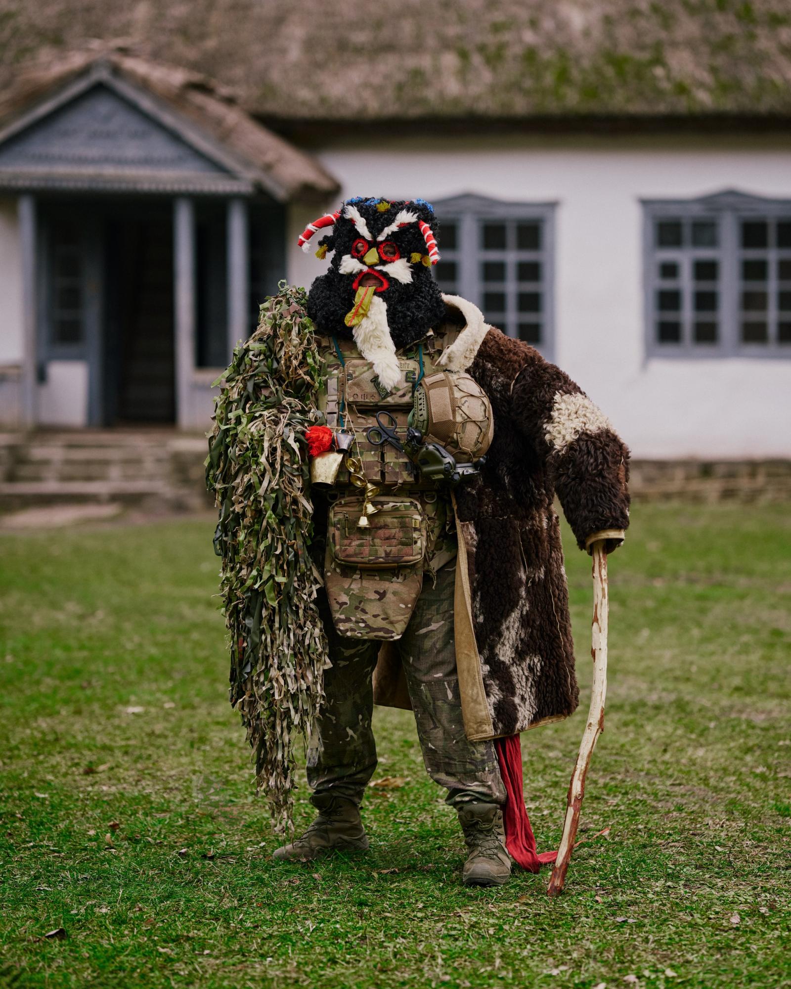 Аби чорти та зло не вхопили! Спецназівці показали дивовижні образи героїв Маланки